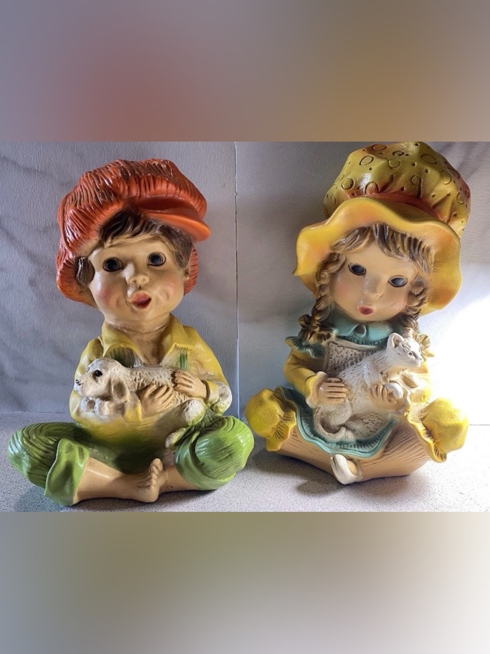 Vintage 1974 Universal Statuary 10" Alice & Andy Statue Set